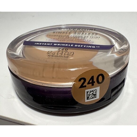 Covergirl Olay Simply Ageless Foundation SPF 28 Natural Beige 240 Hyaluronic Exp - Picture 2 of 4